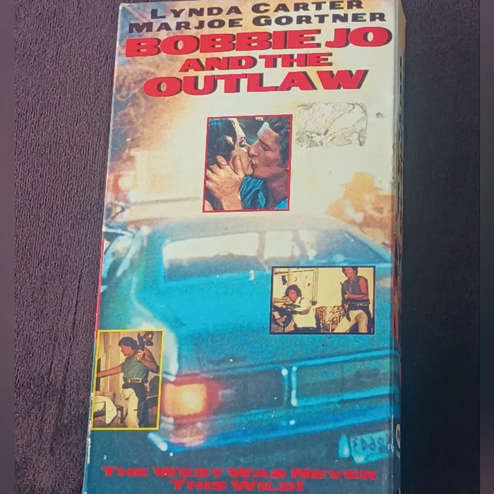 ​Bobbie Jo and the Outlaw VHS Lynda Carter New Mexico Cult Classic Rare Film ♋